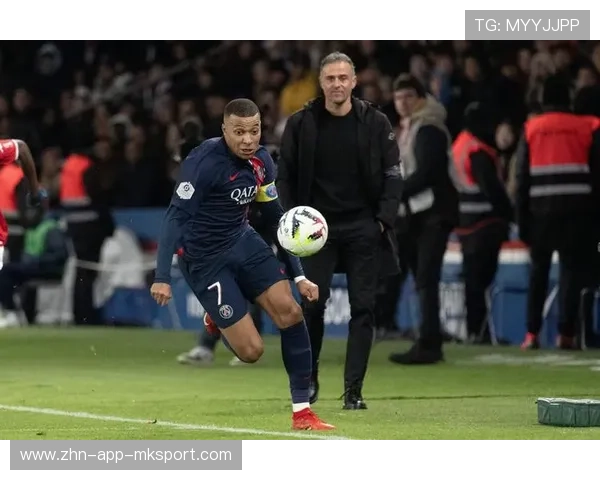姆巴佩闪电破门，巴黎圣日耳曼3-1轻松战胜摩纳哥